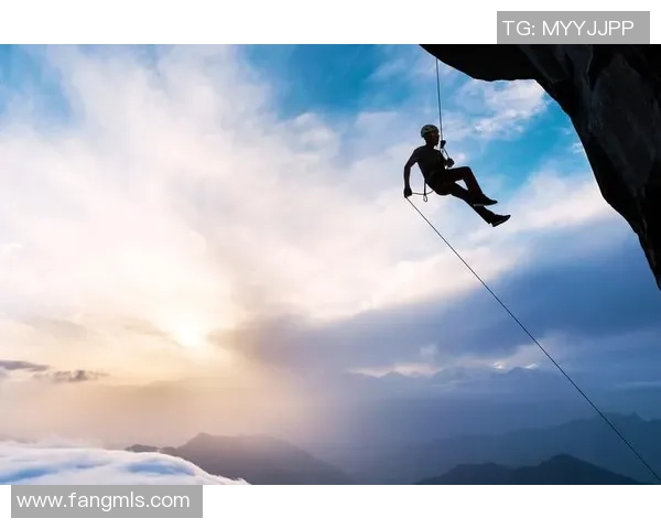 攀岩精神与团队协作：杭州攀岩队的奋斗历程全记录